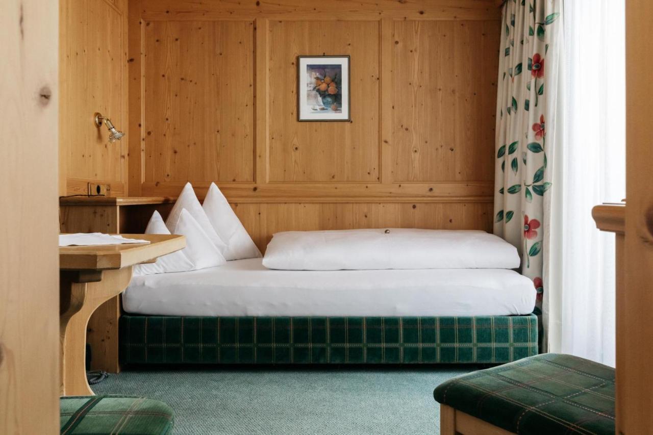 Hotel Kristall Lech am Arlberg Luaran gambar