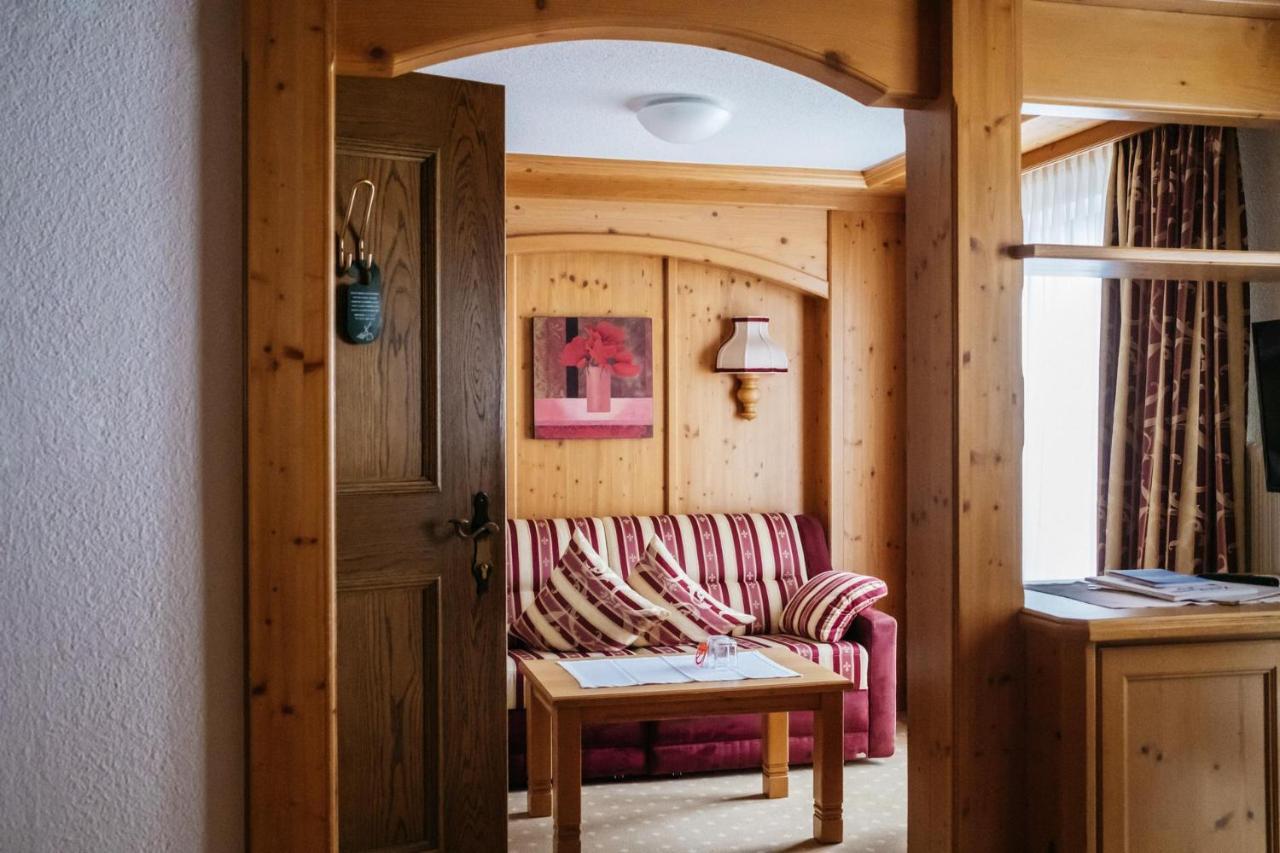 Hotel Kristall Lech am Arlberg Luaran gambar